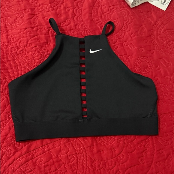 Nike Black High-Neck Sports Bra - Picture 1 of 3